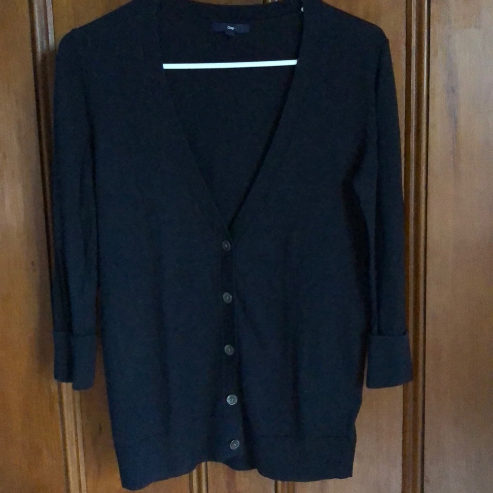 Navy blue 3/4 sleeve sweater